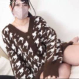 【個撮無修正】【3ｐ】【乱交】パイパンおまんこにデンマ当ててたら凄いのでてきた。