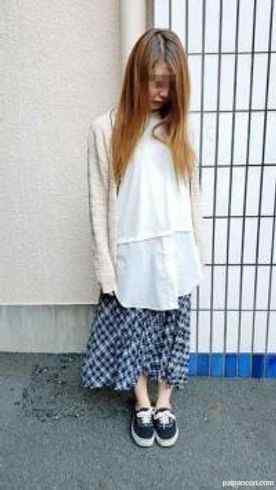 FC2-PPV-1351392 - 限定顔出し【個人】旧知の友人の奥さん（新作と過去作6本）