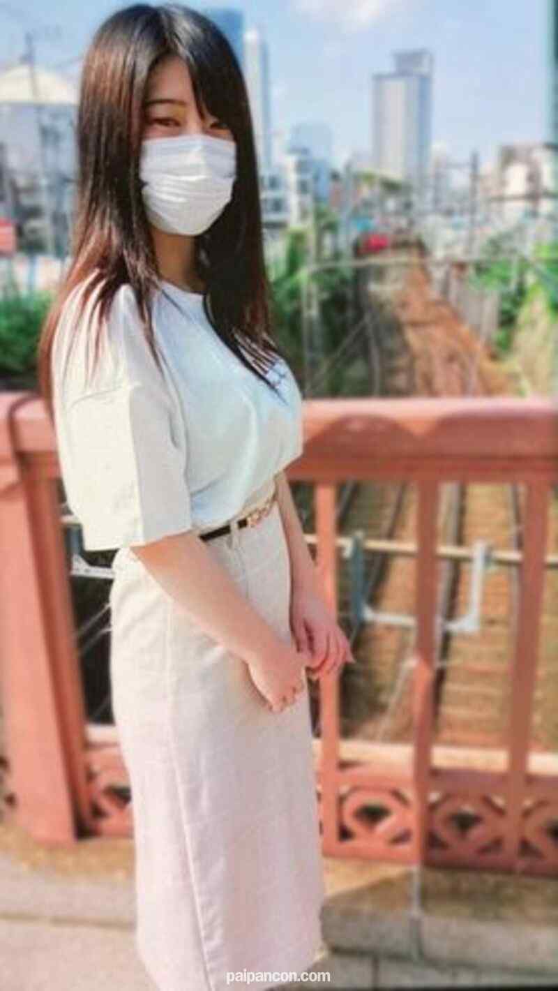 FC2-PPV-1429704 - 【無修正】美人すぎる芸能マネージャーと露出デートからホテルで連続中出し②(43分)