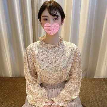 FC2-PPV-1929612 - 両親のお花屋さんで働くまほこちゃん19歳。ホテルのカーテン全開でフェラに69に立ちバック。 公園で遊ぶファミリーに凝視され恥辱の表情、人生初の生中出し。