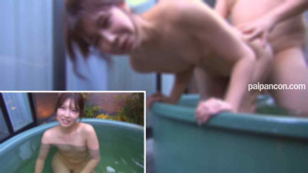 FC2-PPV-3179707 - パチ〇コ借金苦の美人妻、丸くて綺麗なお尻を突き出して中出しを受け入れる、挿れられるとイキまくるどうしようもない奥さんですね