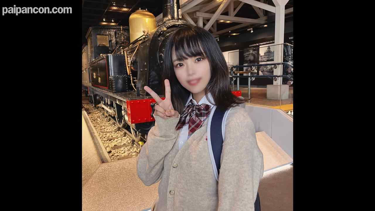 FC2-PPV-3191615 - 初撮影・顔出し！！どこか寂しげで将来に不安を感じる思春期の可憐な女子◯生・・・禁断の関係に背徳感を感じながらもゴム無し連続膣内射精！！（前編）