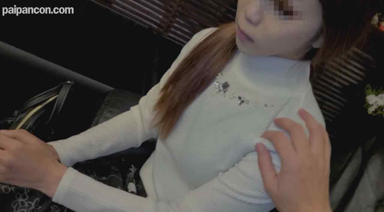 FC2-PPV-3202838 - 【個人】隣から聞こえる女の喘ぎ声。新規融資の奥さんは身構えながらも金のために犯される