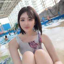 FC2-PPV-3928076 - 初撮影・顔出し！！3日間限定価格！！こんな水着で現れる！？引きこもり女◯大生をナイトプールで着替え待ちしてたらまさかのス◯水姿で登場！！萌えに萌えて2回連続膣内射精！！