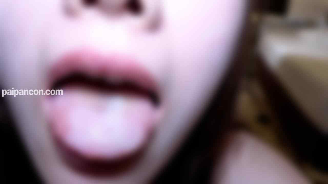 FC2-PPV-4218783 - 【無】長身173cmEカップの美女が、ヤル気満々ノーブラ＆ニーハイで会いに来てくれました！前半は着衣でごっくん、後半は着衣で杭打ちピストン濃厚SEX！！※特典高画質版 thumbnail_2.jpg