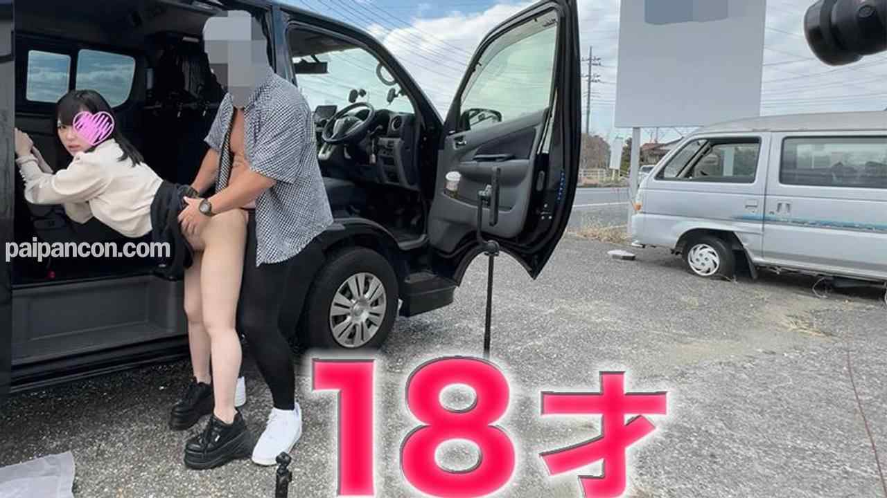 FC2-PPV-4328059 - 完全顔出し！超有名メイド喫茶勤務の、１８歳、現*役女子大生！！初野外SEX、１m先で歩行者が行き交う脇道で、連続イキ倒れ！NTR、裏切り、中出し２回戦『個人撮影』個撮４０９人目 thumbnail_0.jpg