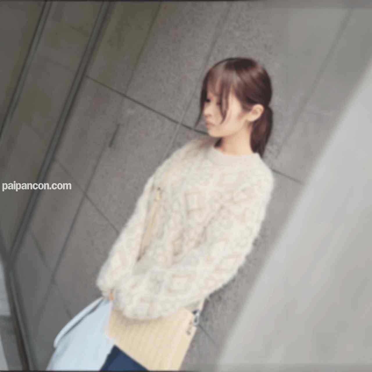 FC2-PPV-4434321 - 前○敦に似た小柄スレンダーの若妻。見栄えを張りすぎて良い暮らしを演じた末に借金が溜まり逃亡。捕まえて自宅ベッドに押し伏せて中出し動画撮影を敢行。 thumbnail_1.jpg