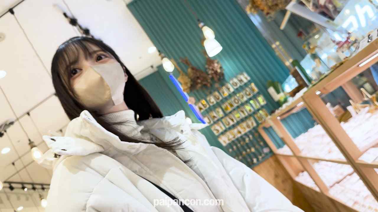 FC2-PPV-4535120 - 衝撃の初出演　有名アイドル　どこにも出てない秘蔵映像　4K特別版送付 thumbnail_0.jpg