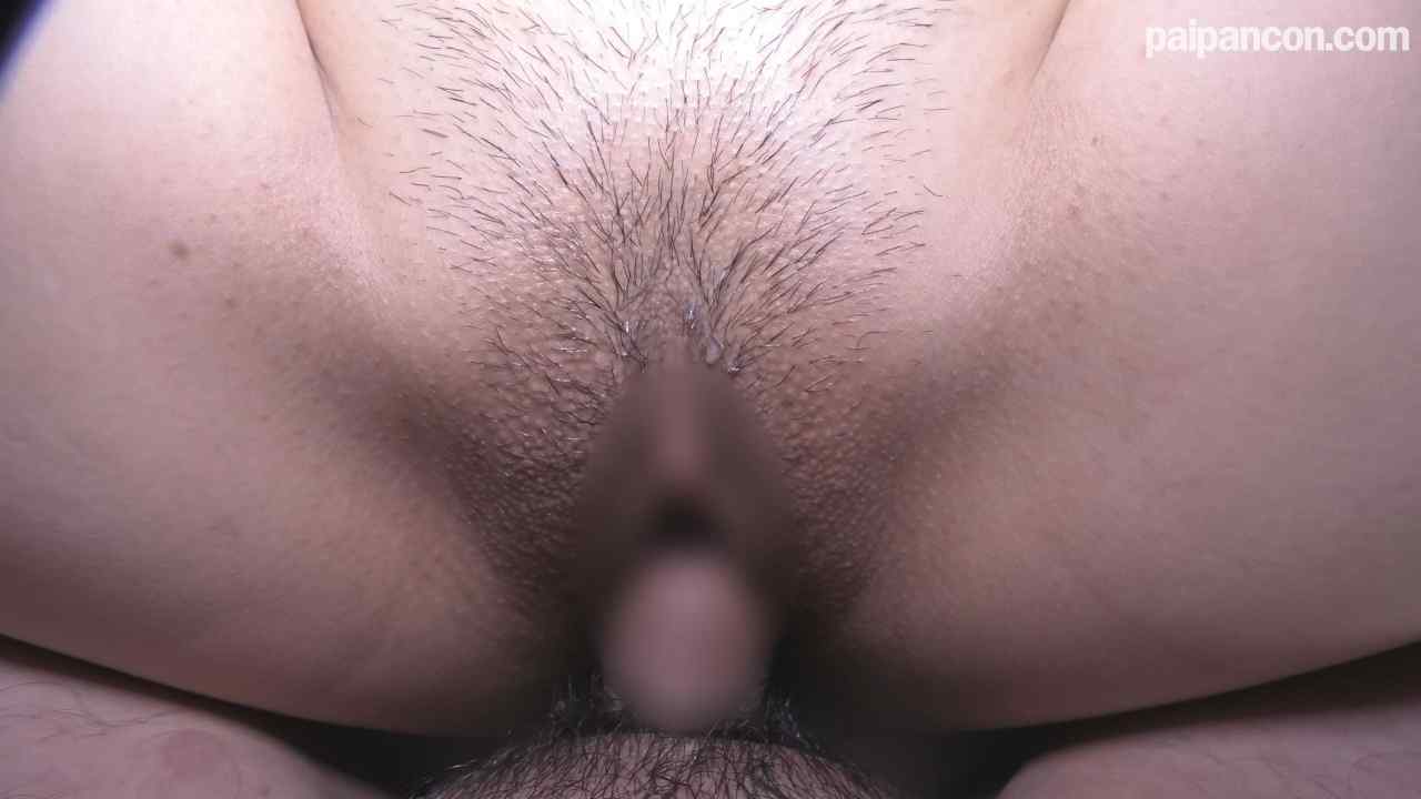 FC2-PPV-4579308 - [無修正・完全素人・中出し・潮吹き]＜むっちむち卑猥な肉厚パイパンマンコ！＞包み込まれるフワフワ色白BODY。締りいいいキツキツマンコに大量中出し。生挿入の中出し２連続 thumbnail_5.jpg