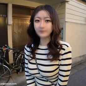 FC2-PPV-4595480 - 21日まで990pt!!　※20歳鳥〇族バイトリーダー　本部社員と密会「前から気になってました...」静かな部屋で社員の巨根に沢山教育されて、たっぷり中出し