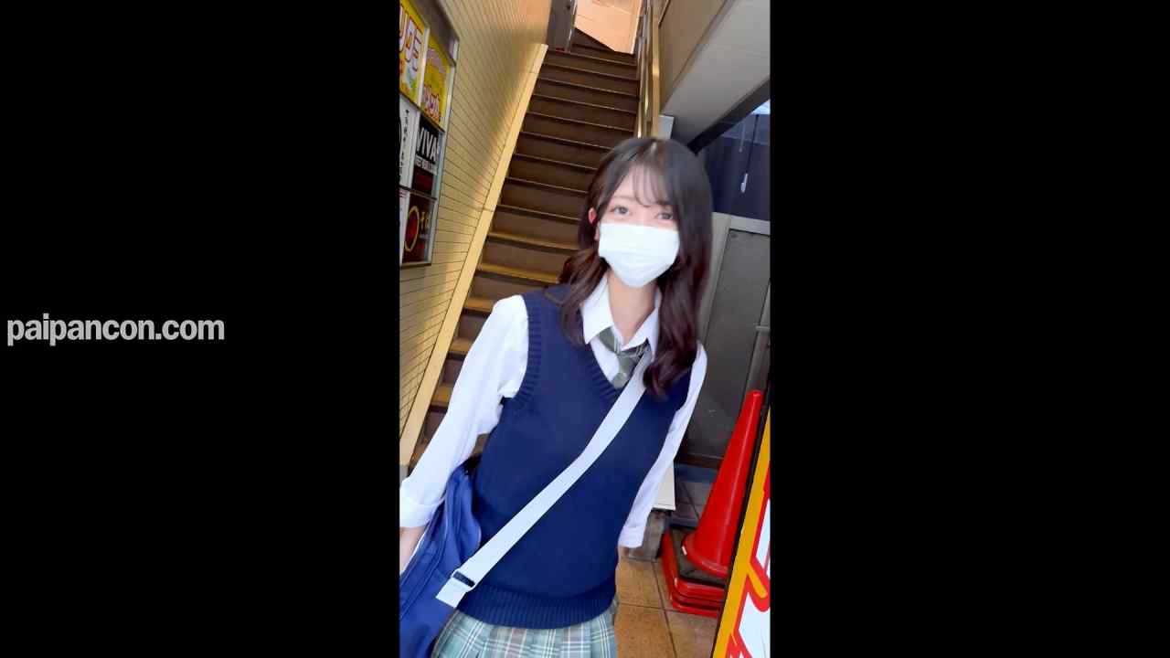 FC2-PPV-4607468 - 【話題作】炎上＆活動休止中　18歳アイドル研修生。反省の色一切無しでFC2出演　禁断の映像初公開。 thumbnail_0.jpg