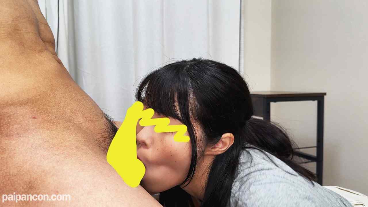 FC2-PPV-4626582 - 長い舌を匠に操る一級品の舐めテクでチンポを射精に導く童顔ちゃん【おしゃぶりNo.50】 thumbnail_3.jpg