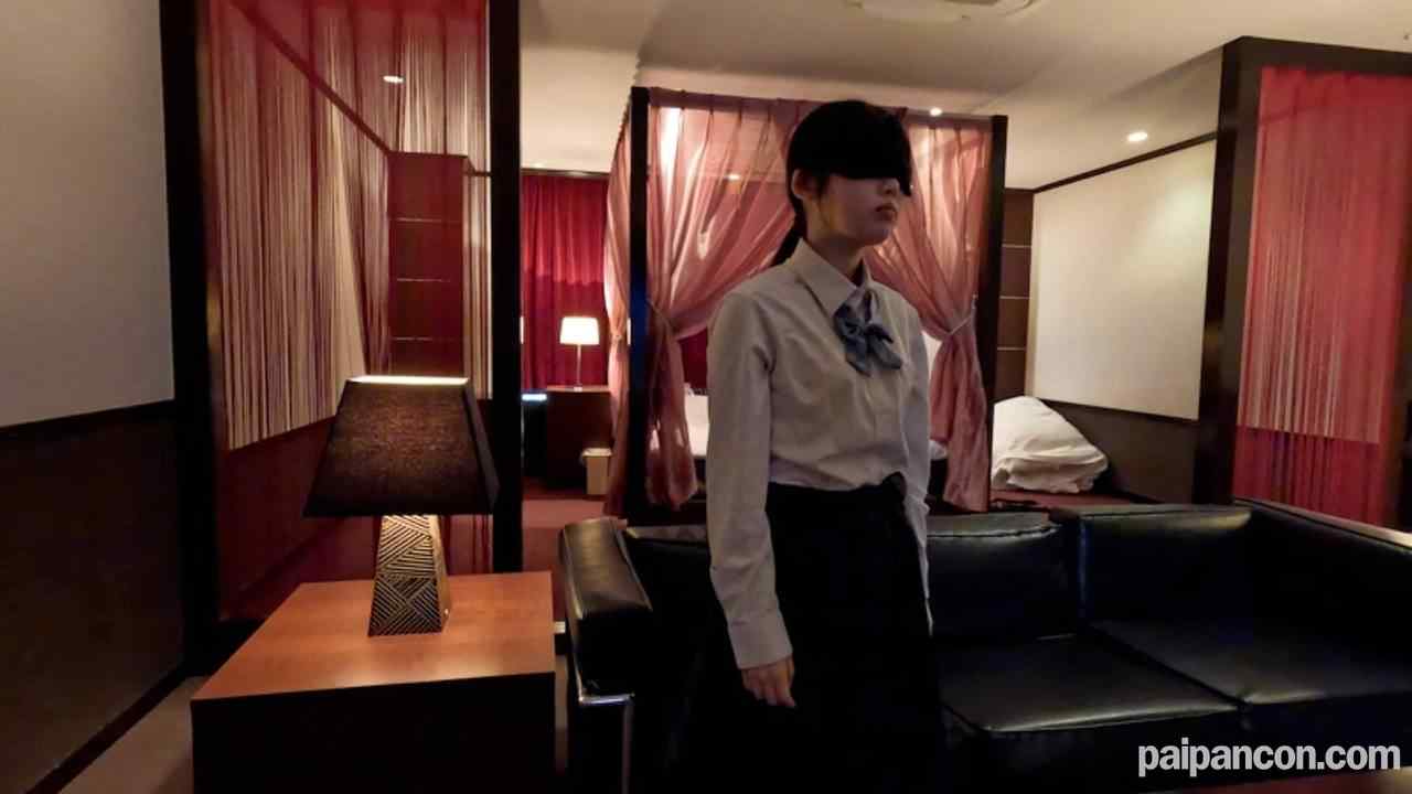 FC2-PPV-4635962 - むぎ(18)155cm46kgのかわいいちっぱい。指イラマされ顔を舐めまわされて吸うやつで責められてビクビクしてしまう一部始終の別画角動画です。 thumbnail_0.jpg