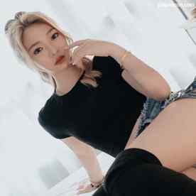 FC2-PPV-4734696 - 【8/11迄60%OFF】【初撮】ダンサー志望のエロいJ./D。超敏感な体質でイキ痙攣、潮吹きまくり。淫らな顔に大量ぶっかけ