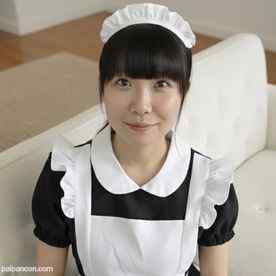 FC2-PPV-4845641 - 秋葉原の有名メイドカフェで働くまんまるクリトリスが可愛いみなみちゃんのプライベートお給仕記録！ cover.jpg