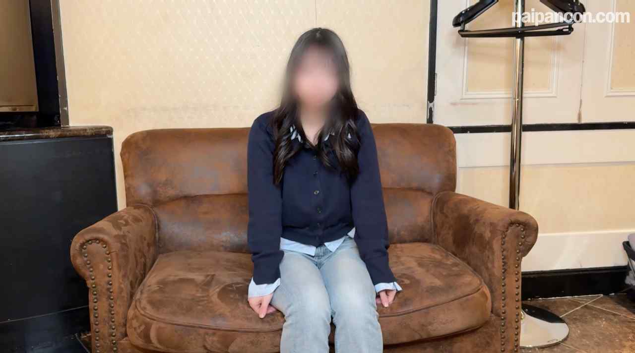 FC2-PPV-4869750 - 『神◯川大学在籍の素朴系19歳がオナニー中に電マをクリに当てられて激しくイッてしまう。最後は鏡の前で高速ピストン中出し thumbnail_1.jpg