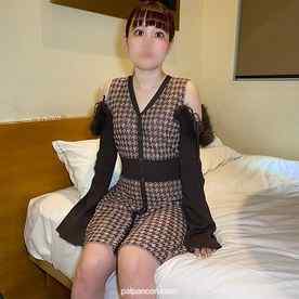 FC2-PPV-4898171 - ※17日まで初回限定70％OFF※【顔出し・ハーフ美人の人妻悶絶３Pハメ撮り編】調教しなくてはいけない人妻に彼女よりも倍近い大きな大男が2人攻め続け悶絶してしまうほど激しい３Pで調教 cover.jpg