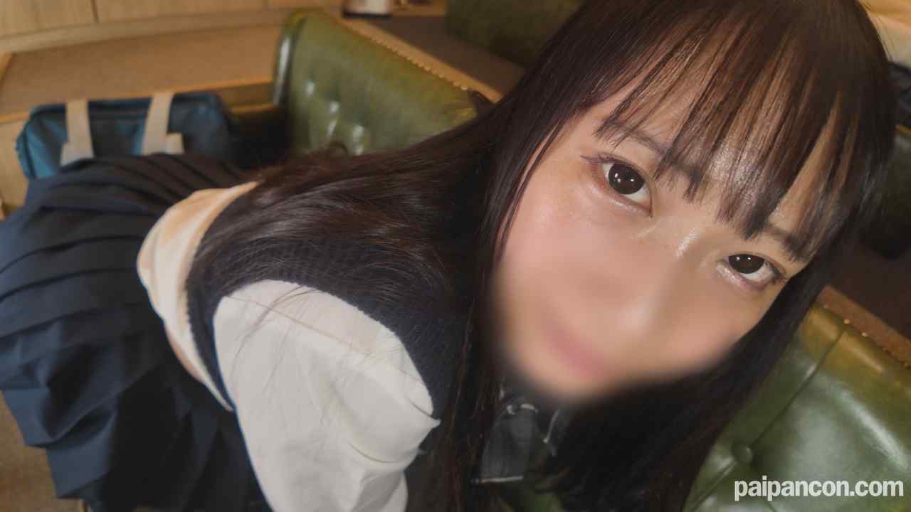 FC2-PPV-4947707 - 無修正＜Ｇカップで純白なカラダに人生初のナマ中出し＞みちのく生まれ港町育ち、吸い寄せられる瞳の18制服ぷにマンに　精液を一滴残らずオマンコに注入しちゃいました！ thumbnail_0.jpg